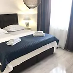 Spacious In With Parking Appartamento *