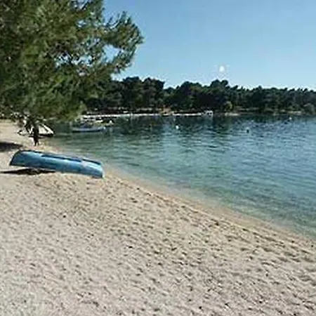 Spacious In With Parking * Trogir